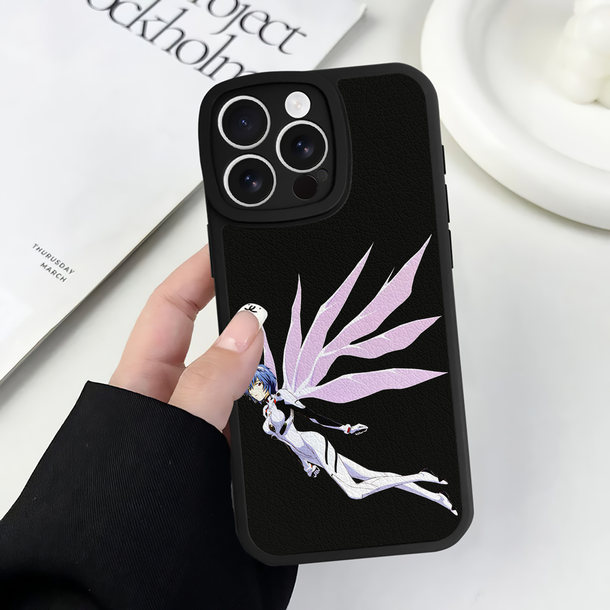 （画像用） EVA 新世紀エヴァンゲリオン 【iPhone 16シリーズ対応】シリコンスマホケース（レザー調） 材質：シリコン